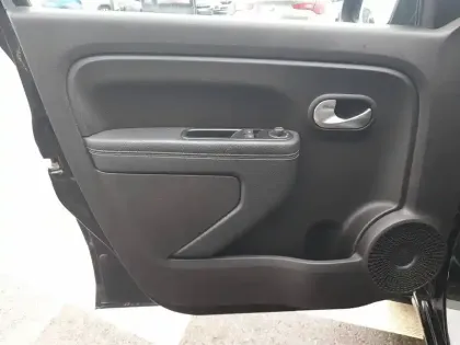 Photo 10 Renault Twingo  III Achat Intégral - 21