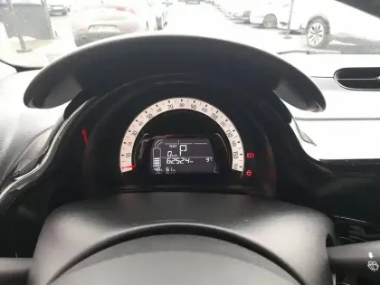 Photo 16 Renault Twingo  III Achat Intégral - 21