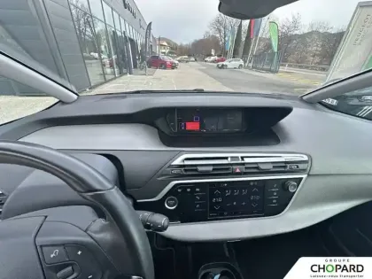 Photo 42 Citroën C4 Grand  Spacetourer BlueHDi 130 S&S BVM6