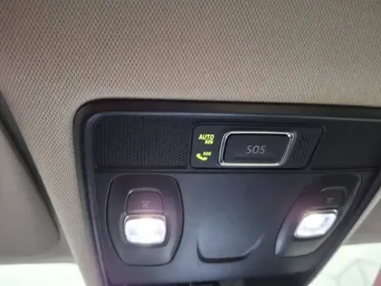 Photo 33 Renault Captur  Blue dCi 115