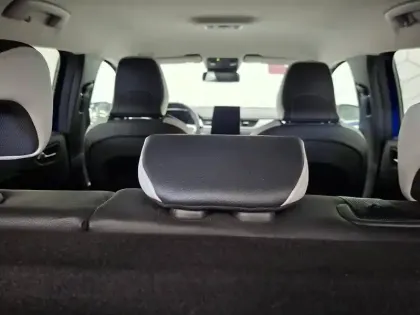 Photo 16 Renault Captur  Blue dCi 115