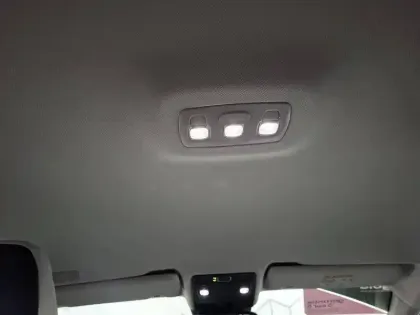 Photo 22 Renault Captur  Blue dCi 115