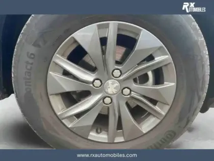 Photo 10 Peugeot 2008  PureTech 100 S&S BVM6