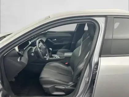 Photo 31 Peugeot 308  BlueHDi 130ch S&S BVM6