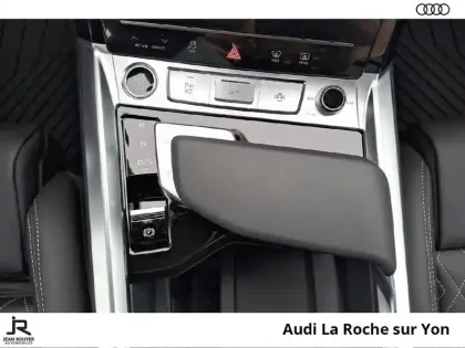 Photo 10 Audi E-tron Q8  Sportback 55 408 ch 114 kWh Quattro