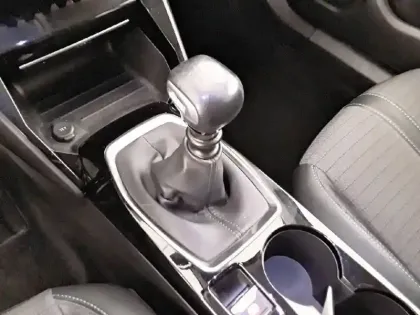 Photo 13 Peugeot 2008  BlueHDi 110 S&S BVM6