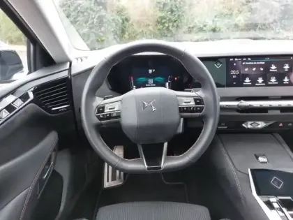 Photo 8 DS DS 4  PureTech 130 EAT8