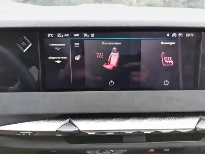 Photo 49 DS DS 4  PureTech 130 EAT8