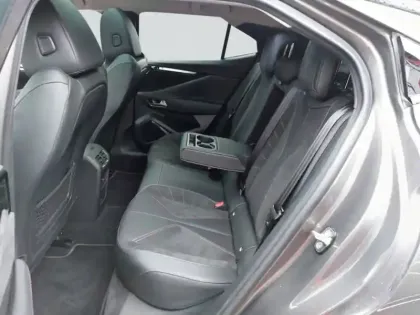 Photo 39 DS DS 4  PureTech 130 EAT8