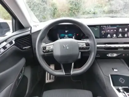 Photo 36 DS DS 4  PureTech 130 EAT8