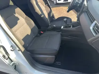 Photo 51 Renault Clio Gén. V (BJA) Ph1 Business 5