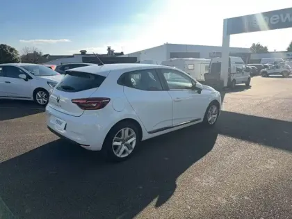 Photo 42 Renault Clio Gén. V (BJA) Ph1 Business 5