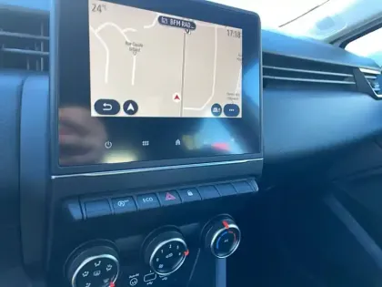 Photo 60 Renault Clio Gén. V (BJA) Ph1 Business 5