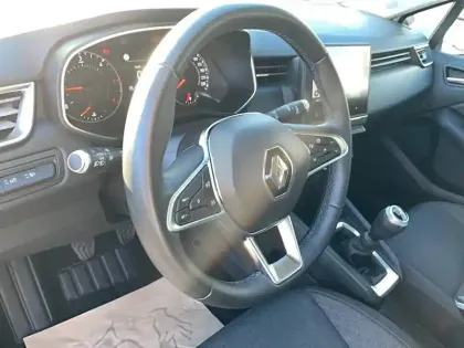 Photo 52 Renault Clio Gén. V (BJA) Ph1 Business 5