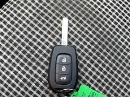 Photo 17 Renault Twingo  III Achat Intégral - 21