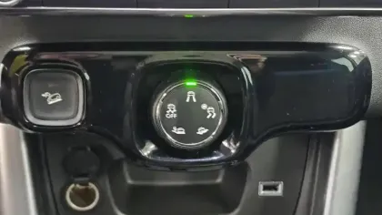 Photo 33 Citroën C3 Aircross Gén. I Ph1 Rip Curl 5