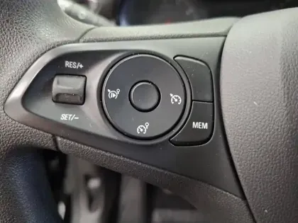 Photo 33 Opel Crossland X  1.5 D 102 ch