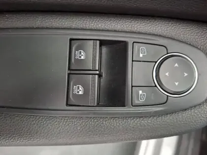 Photo 30 Renault Clio  TCe 90 X-Tronic