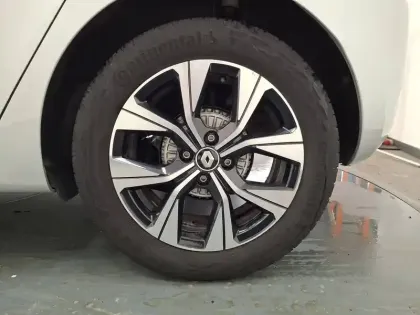 Photo 18 Renault Clio  TCe 90 X-Tronic