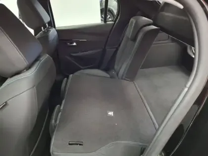 Photo 16 Peugeot 208  PureTech 130 S&S EAT8