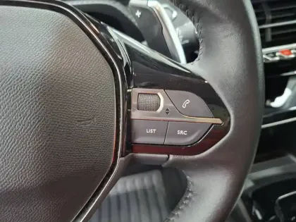 Photo 21 Peugeot 208  PureTech 130 S&S EAT8