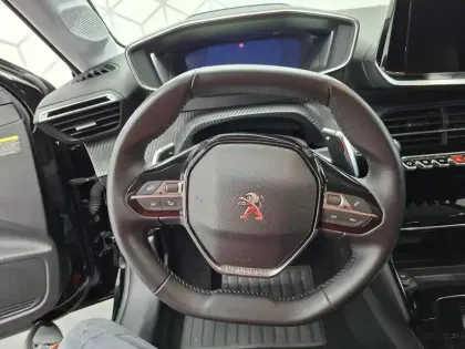 Photo 22 Peugeot 208  PureTech 130 S&S EAT8