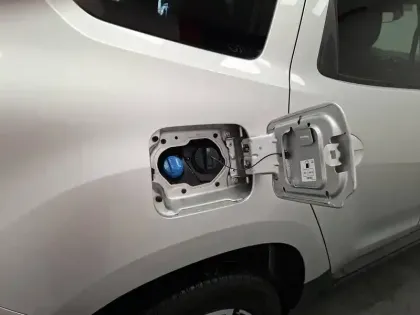 Photo 40 Dacia Duster  Blue dCi 115 4x2