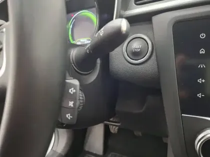 Photo 38 Renault Kadjar  TCe 140