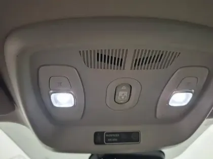 Photo 39 Renault Kadjar  TCe 140