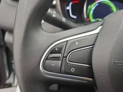 Photo 34 Renault Kadjar  TCe 140