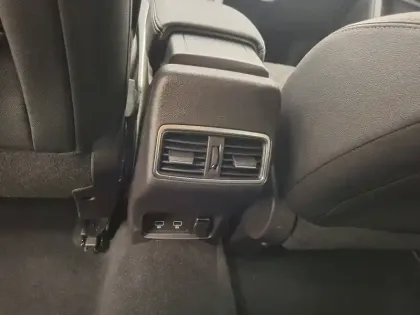 Photo 23 Renault Kadjar  TCe 140