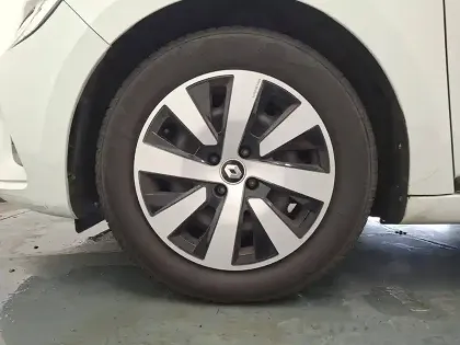 Photo 23 Renault Clio  TCe 90