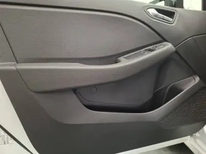 Photo 16 Renault Clio  TCe 90