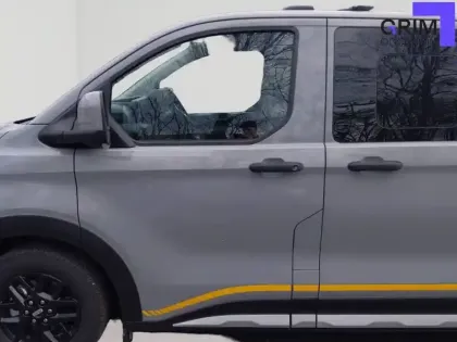 Photo 21 Ford Transit  CUSTOM CA 320 L1H1 2.0 ECOBLUE 170 CH BVA8 4X4