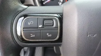 Photo 17 Citroën C3 Aircross  PureTech 110 S&S EAT6