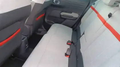 Photo 13 Citroën C3 Aircross  PureTech 110 S&S EAT6