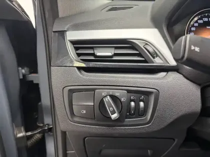 Photo 41 BMW X1  sDrive 18d 150 ch BVA8