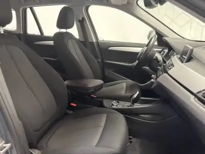 Photo 21 BMW X1  sDrive 18d 150 ch BVA8