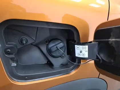 Photo 20 Renault Captur  TCe 90 - 21