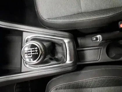 Photo 33 Renault Captur  TCe 90 - 21