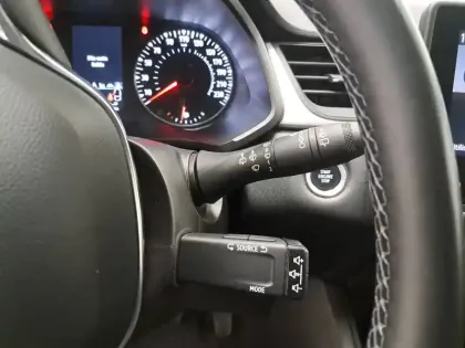 Photo 29 Renault Captur  TCe 90 - 21