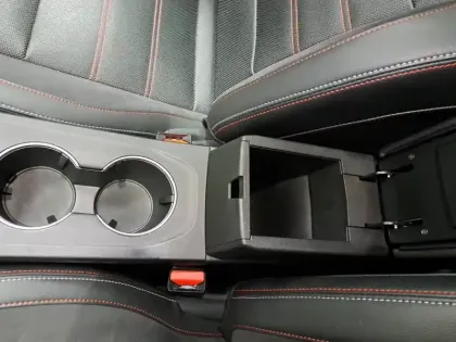 Photo 34 Renault Arkana  TCe 140 EDC FAP - 21B