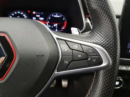 Photo 31 Renault Arkana  TCe 140 EDC FAP - 21B