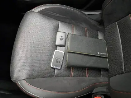 Photo 39 Renault Arkana  TCe 140 EDC FAP - 21B