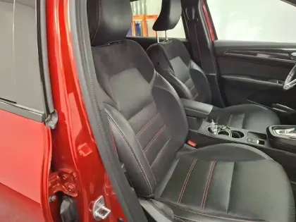 Photo 23 Renault Arkana  E-Tech 145 - 21B