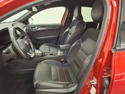 Photo 73 Renault Arkana  E-Tech 145 - 21B