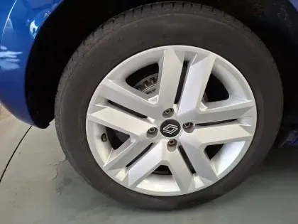 Photo 12 Renault Clio  Blue dCi 100 ch GSR2