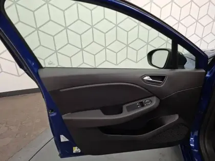 Photo 21 Renault Clio  Blue dCi 100 ch GSR2