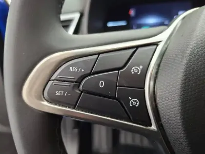 Photo 23 Renault Clio  Blue dCi 100 ch GSR2