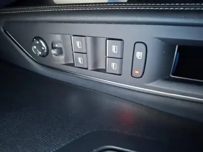 Photo 27 Peugeot 5008  BlueHDi 130ch S&S EAT8